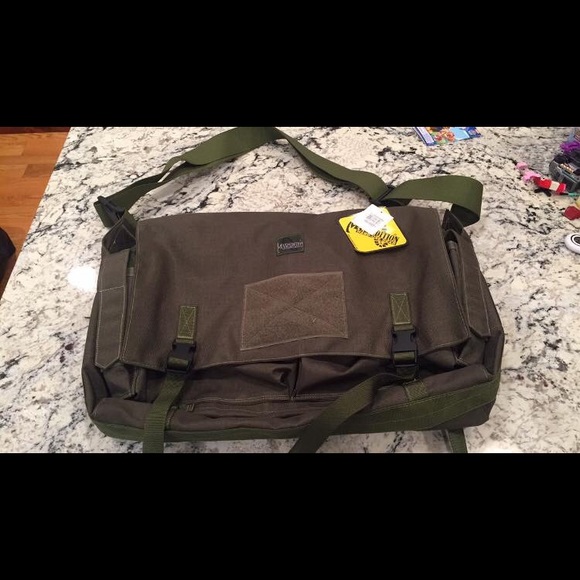 Meet your Posher, Steven - Picture 8 of 8